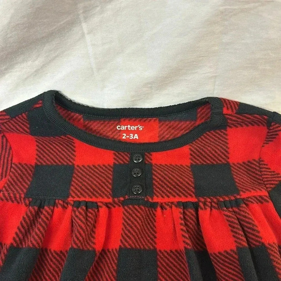 Carter's - NWOT - long sleeve fleece nightgown. Size 2-3A - Picture 2 of 3